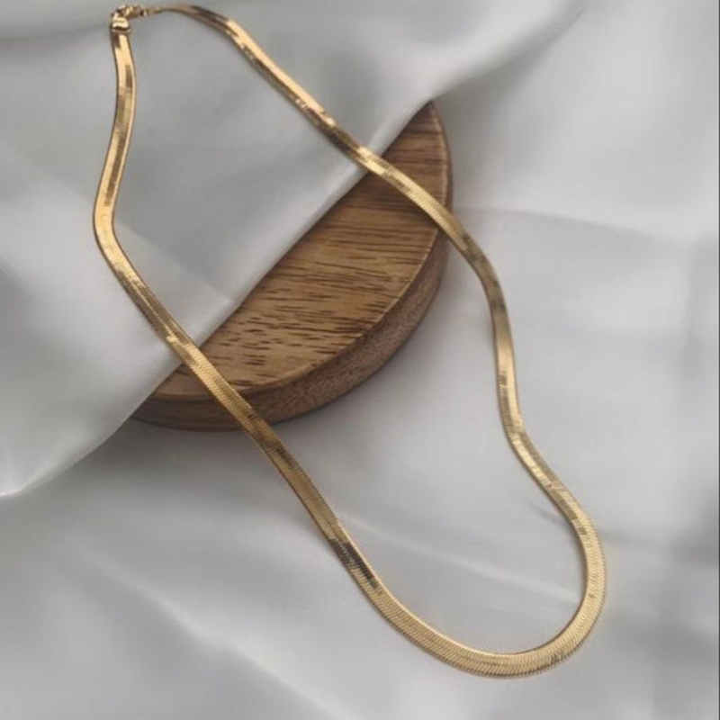 18K Gold Plated Sleek Snake Chain Necklace - Image 3