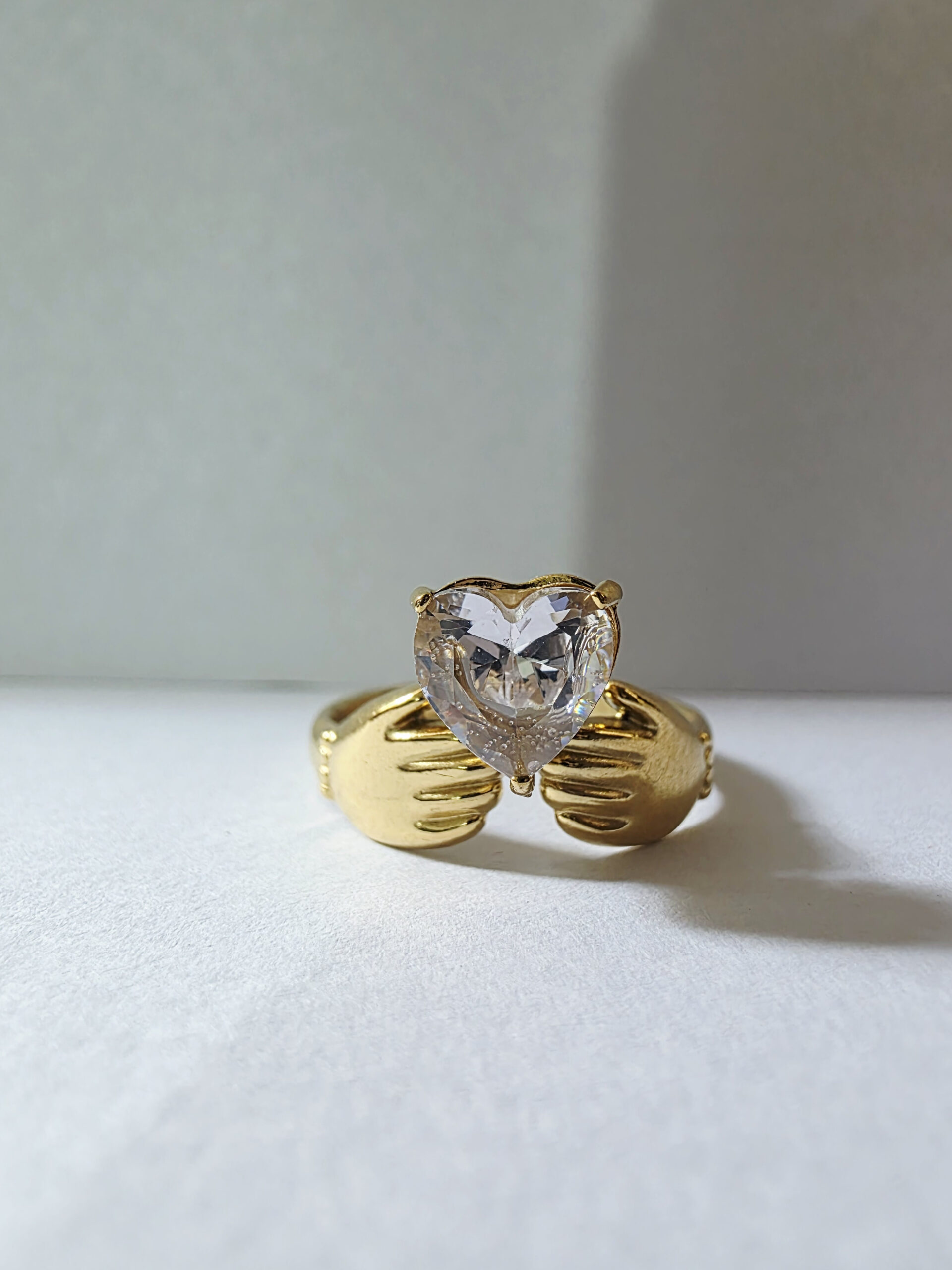 Golden Embrace Ring with Heart-Cut Crystal - Image 2