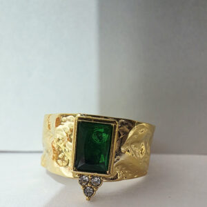 Emerald Glow Adjustable Ring with Textured Gold Band